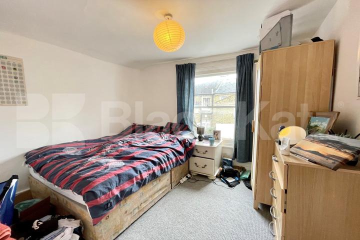 Triplex period house offering 1430 Sq. Ft. of living & entertaining space Khyber Road, Clapham Junction